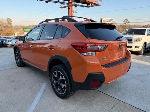Used 2020 Subaru Crosstrek 2.0i Premium w/ Popular Package #2 image 9
