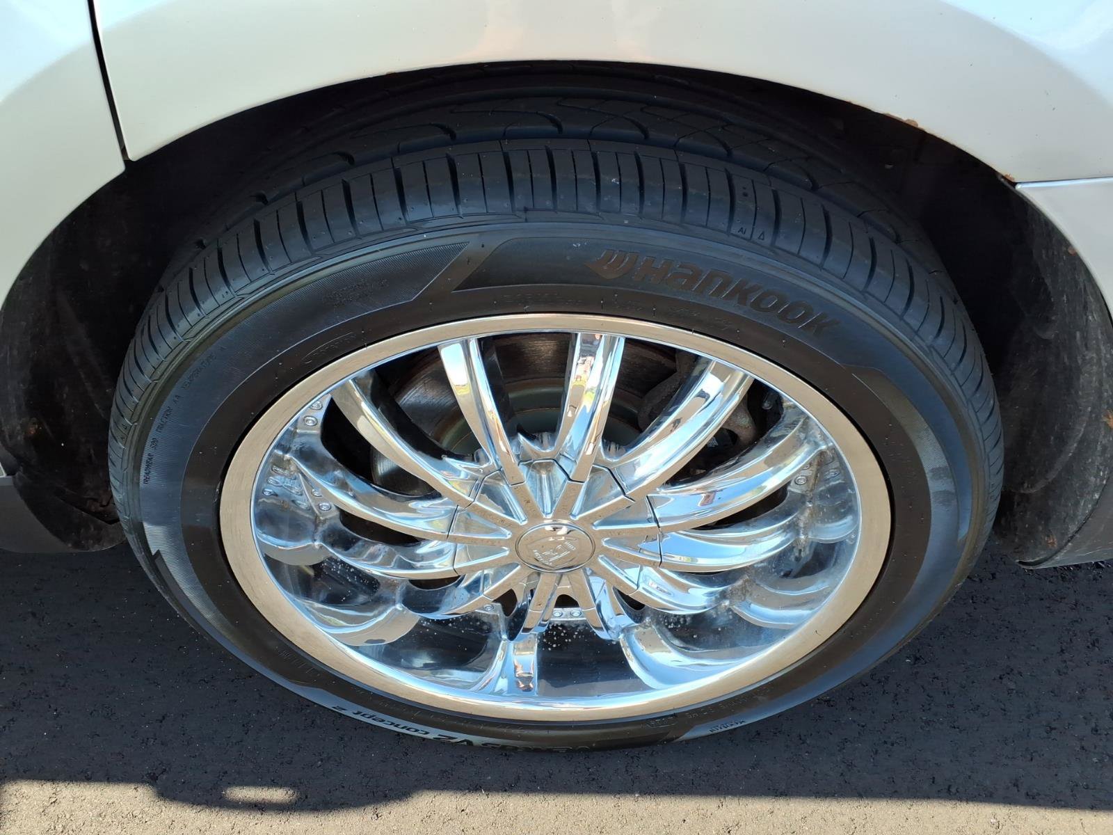 Used 2017 Lincoln MKT AWD w/ Technology Package image 21