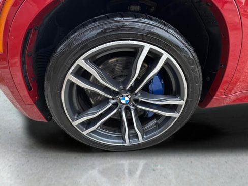 Used 2015 BMW X6 M image 19