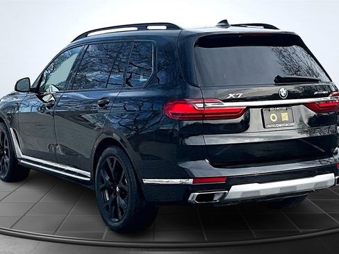 Used 2021 BMW X7 xDrive40i w/ Cold Weather Package image 4