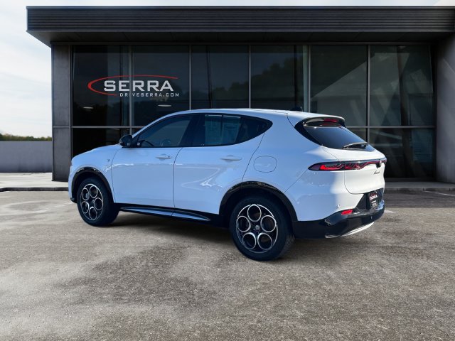 Used 2024 Alfa Romeo Tonale Ti AWD/4WD image 3