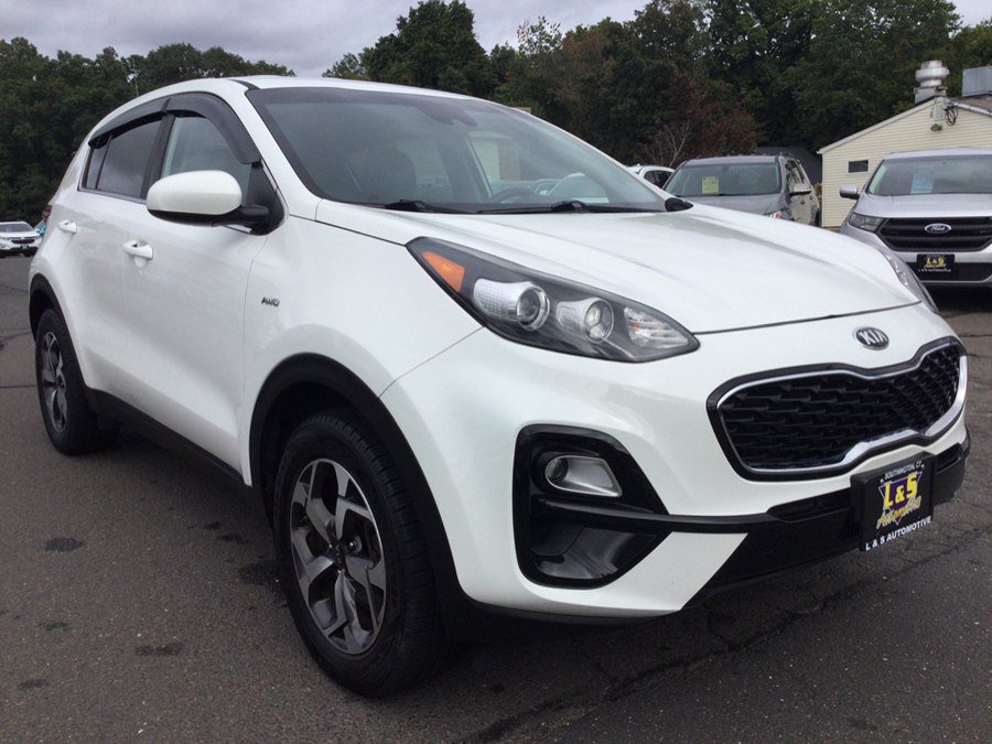 Used 2020 Kia Sportage LX AWD/4WD image 6