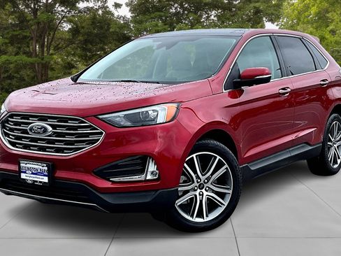 Certified 2023 Ford Edge Titanium w/ Class II Trailer Tow Package AWD/4WD image 3