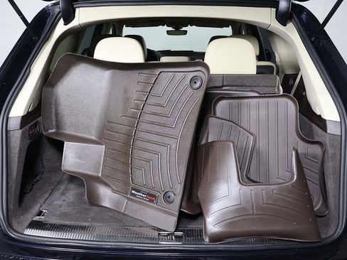 Used 2017 Audi Q7 3.0T Premium Plus w/ Premium Plus Package image 18