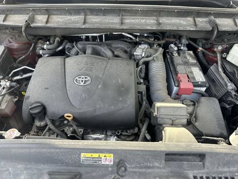 Used 2021 Toyota Highlander Platinum AWD/4WD image 20