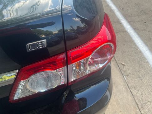 Used 2011 Toyota Corolla LE FWD image 3
