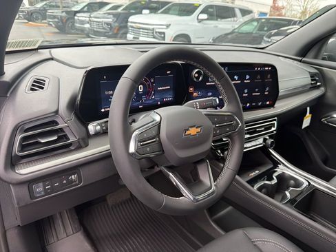 New 2026 Chevrolet Traverse LT image 5