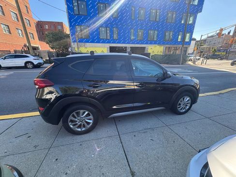 Used 2017 Hyundai Tucson SE image 10