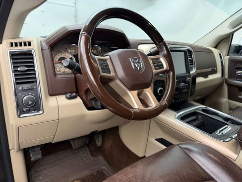 Used 2016 RAM 2500 Longhorn w/ Convenience Group image 4