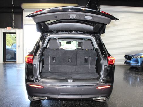 Used 2021 Buick Enclave Preferred FWD image 36