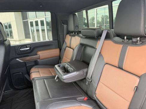 Used 2021 Chevrolet Silverado 3500 High Country w/ Z71 Off-Road Package AWD/4WD image 17