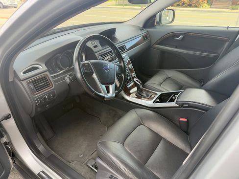 Used 2015 Volvo XC70 T6 image 22