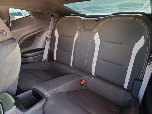 Used 2022 Chevrolet Camaro LT image 9