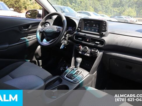 Used 2021 Hyundai Kona SE image 23