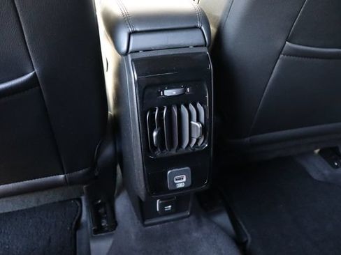 Used 2023 Jeep Compass Latitude AWD/4WD image 35