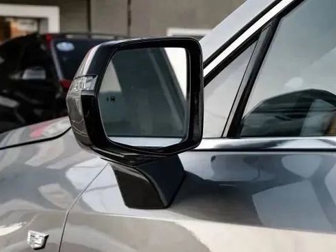 Used 2023 Cadillac XT4 Premium Luxury image 49