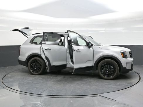 Used 2024 Kia Telluride EX X-Line AWD/4WD image 39