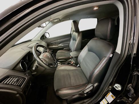 Used 2024 Mitsubishi Outlander Sport AWD image 13