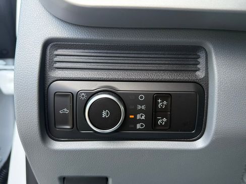 New 2025 Ford F350 XL w/ 360-Degree Camera Package RWD image 19