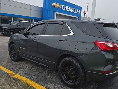 Used 2018 Chevrolet Equinox LT AWD/4WD image 4