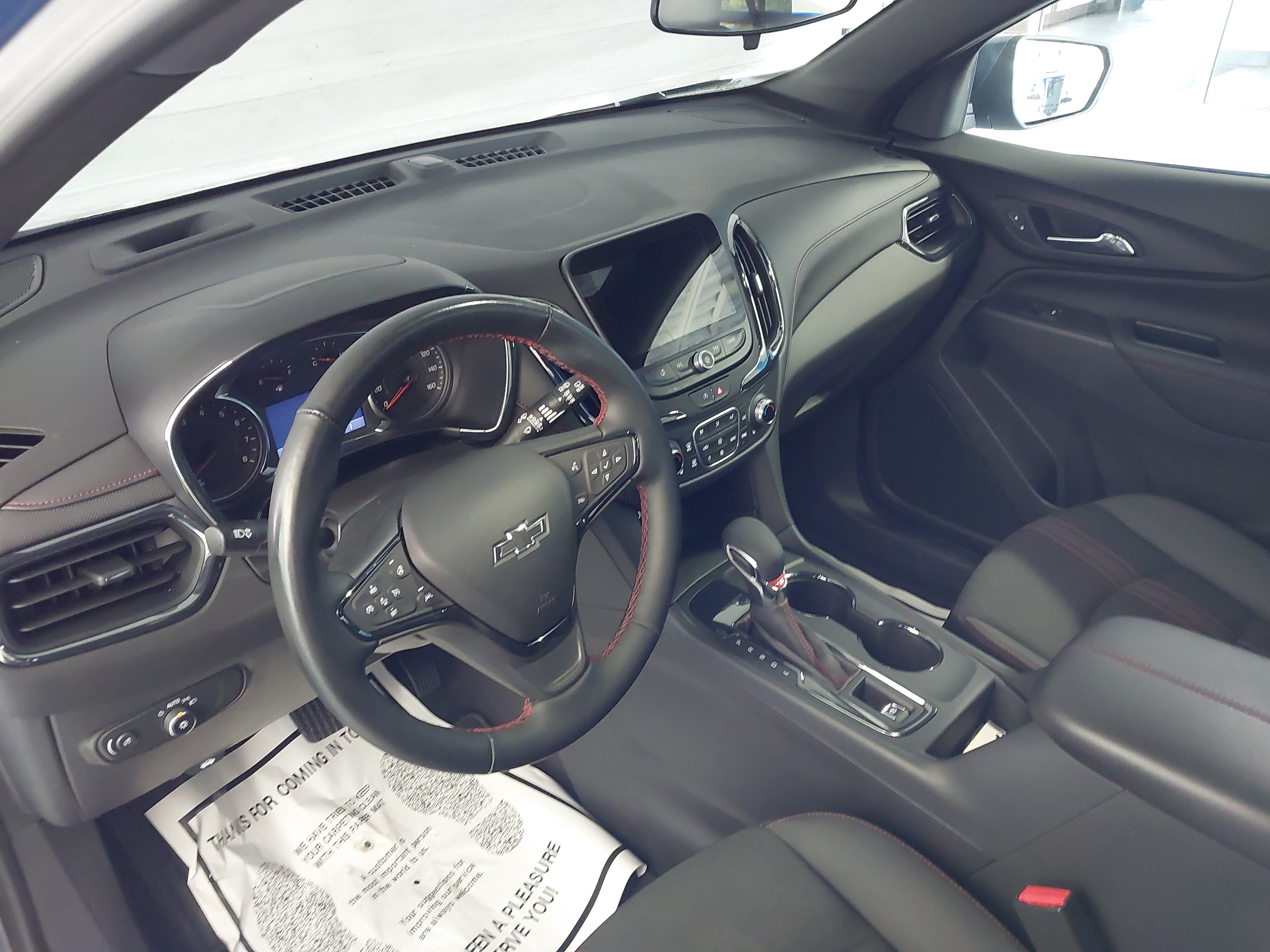 Certified 2024 Chevrolet Equinox RS FWD image 2