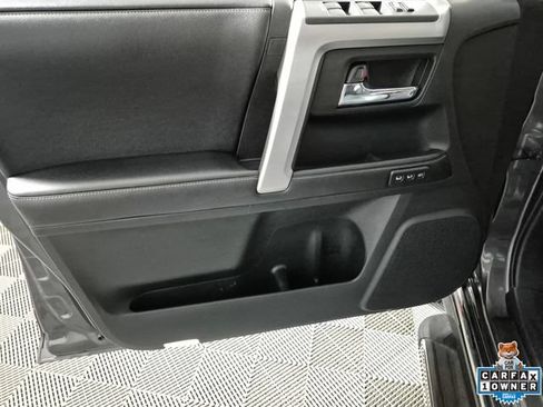 Used 2016 Toyota 4Runner Limited AWD/4WD image 15