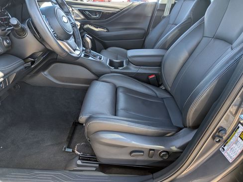 Certified 2025 Subaru Outback Limited w/ Tech Package 3 image 11