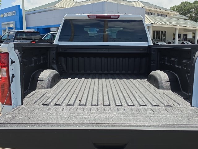 New 2026 Chevrolet Silverado 2500 Custom w/ Custom Value Package AWD/4WD image 7