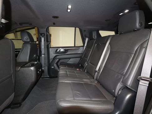 Certified 2025 Chevrolet Tahoe Z71 w/ Comfort Package image 25