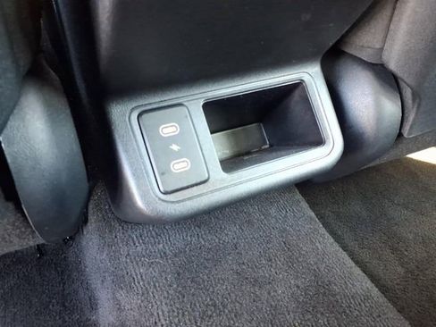 Used 2025 Kia K4 LXS image 17