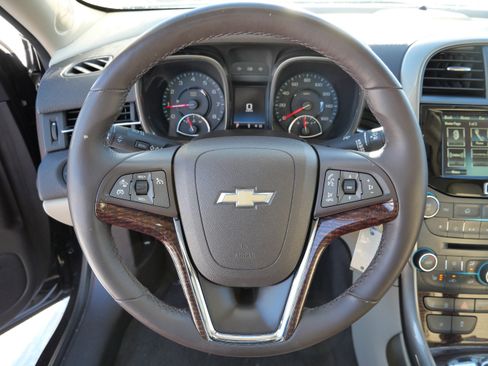 Used 2013 Chevrolet Malibu LT image 27