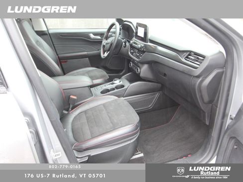 Used 2022 Ford Escape SEL w/ SEL Stealth AWD Package image 18