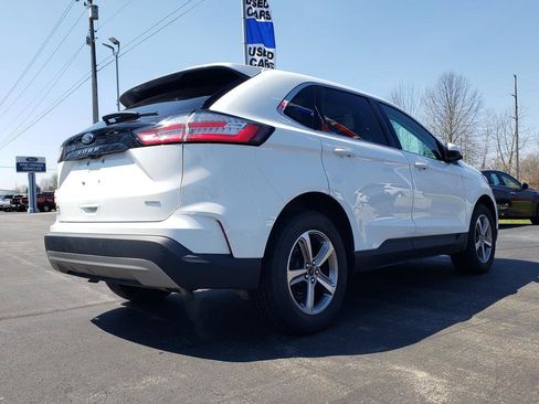 Used 2023 Ford Edge SEL w/ Convenience Package image 5