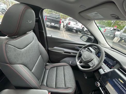 New 2027 Chevrolet Bolt RS w/ Technology Package FWD image 25