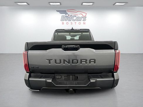 Used 2024 Toyota Tundra Platinum AWD/4WD image 5