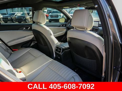 Used 2024 Genesis G70 3.3T Advanced RWD image 24