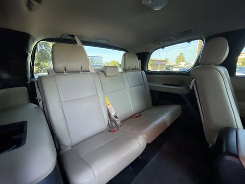 Used 2017 Toyota Sequoia Platinum RWD image 15
