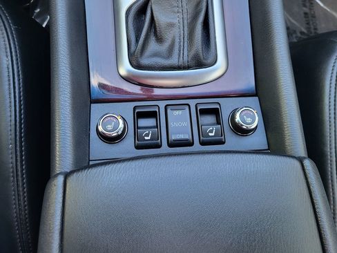 Used 2017 INFINITI QX50 AWD w/ Deluxe Touring Package image 30