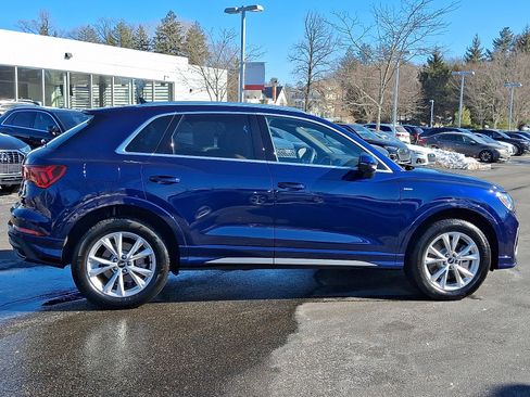 Certified 2025 Audi Q3 2.0T Premium Plus w/ Premium Plus Package image 7