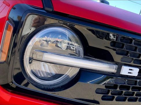 Used 2022 Ford Bronco Wildtrak image 88