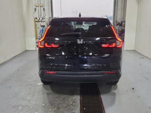 Used 2025 Honda CR-V EX image 5