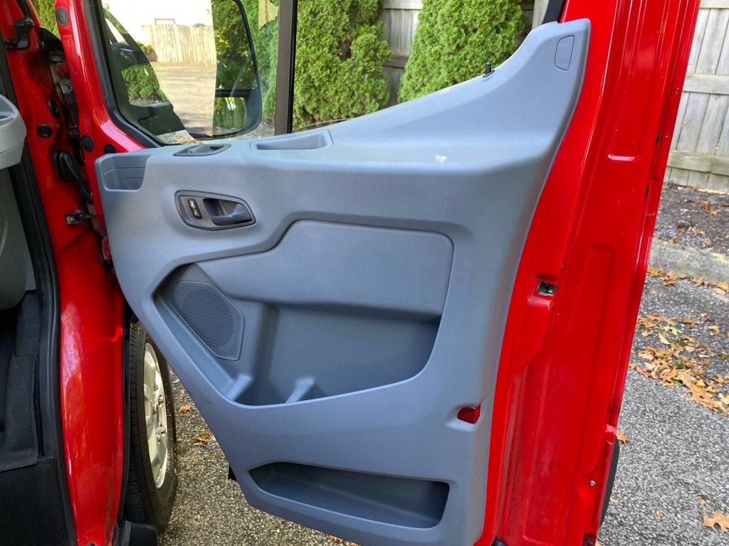 Used 2016 Ford Transit 150 XL RWD image 23