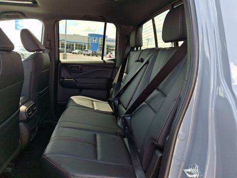 Certified 2024 Honda Ridgeline TrailSport image 11