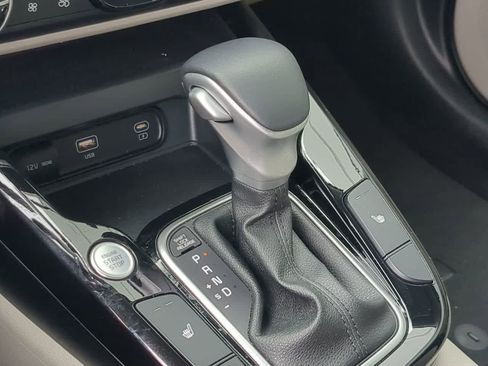 Used 2024 Kia Soul EX image 33