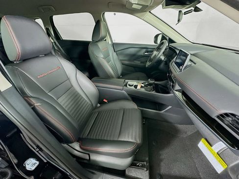 New 2026 Nissan Rogue SV AWD/4WD image 35