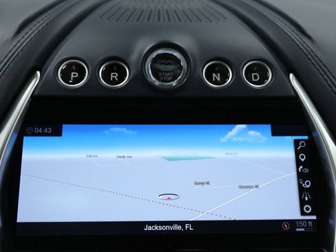 Used 2021 Aston Martin DBX AWD/4WD image 31