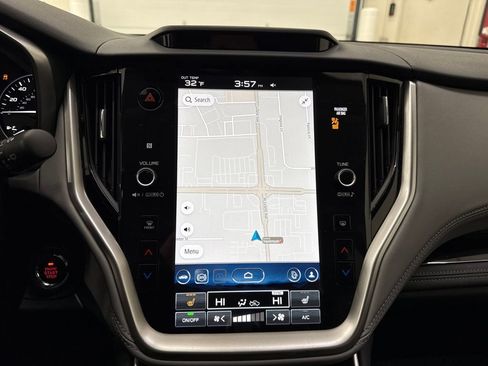 Certified 2025 Subaru Outback Limited image 21