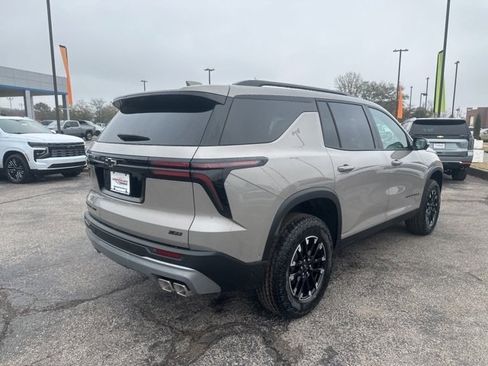New 2026 Chevrolet Traverse Z71 image 3