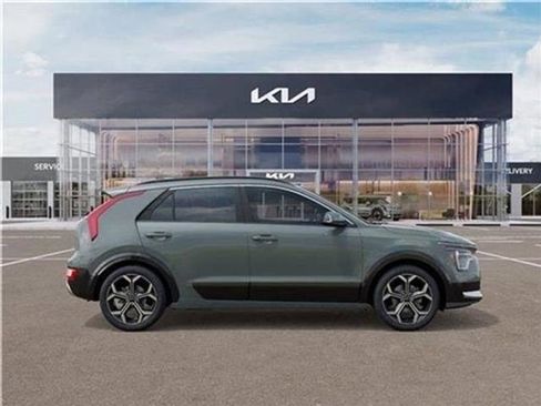 New 2025 Kia Niro EX Touring image 61