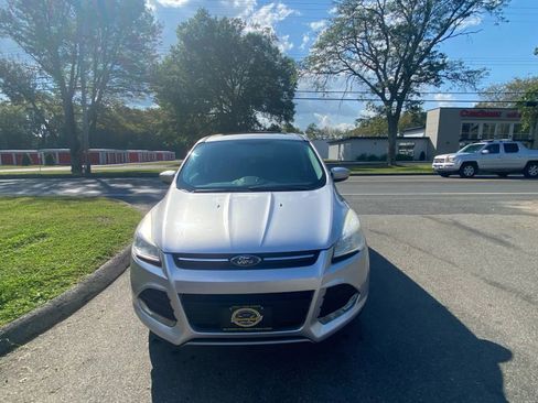 Used 2016 Ford Escape SE image 8